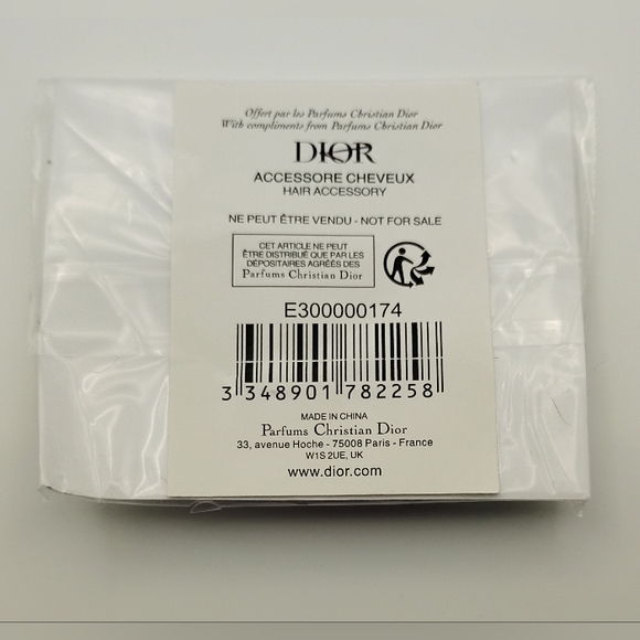 Dior Light Pink Logo Hair Clips - Picture 2 of 2